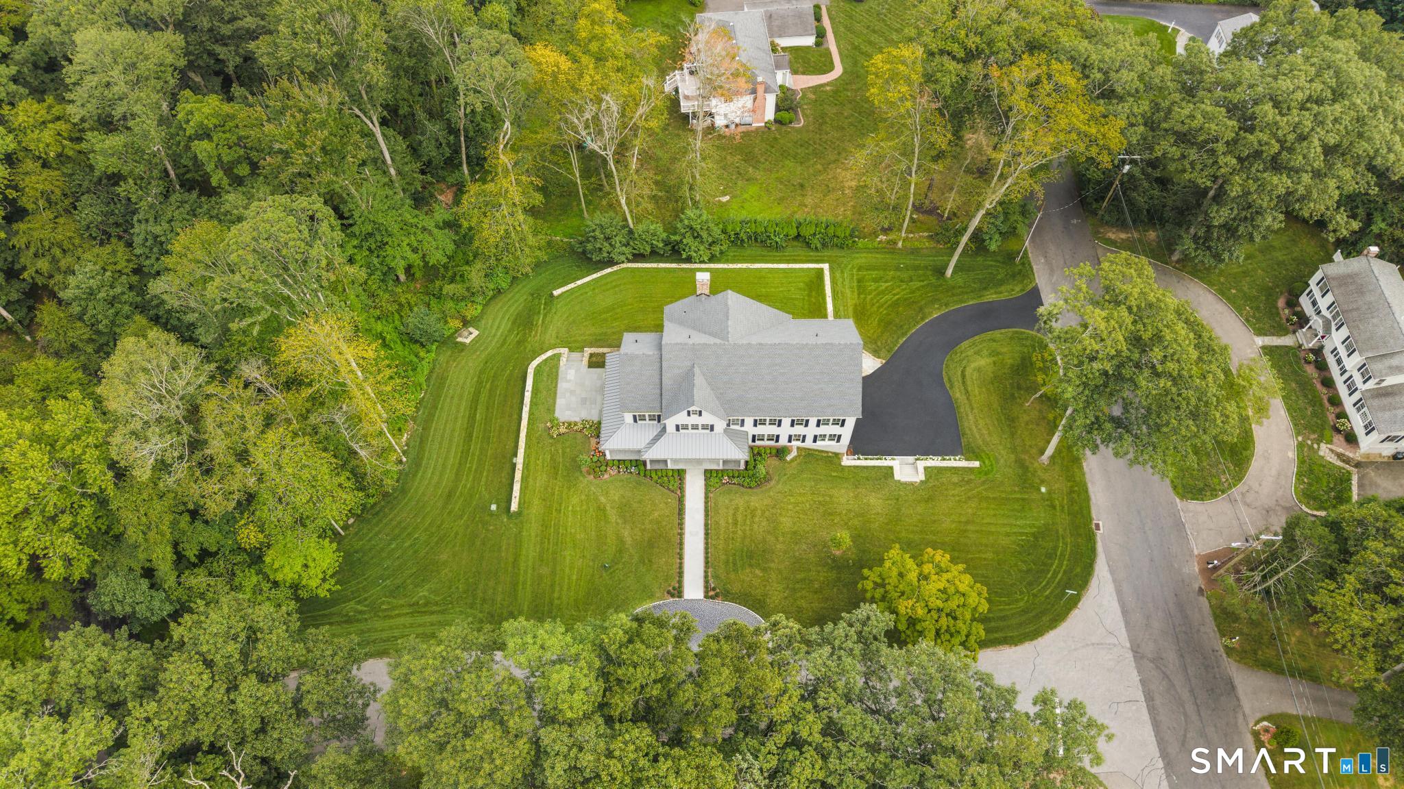 102 Silver Ridge Road New Canaan CT 06840