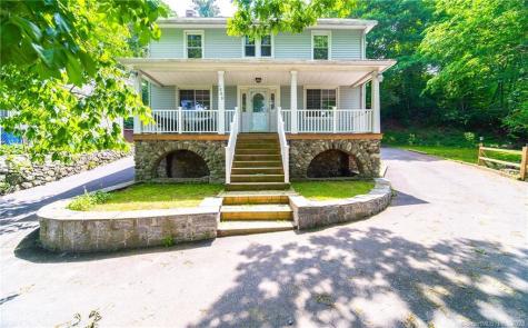 1869 South Main Street Waterbury CT 06706