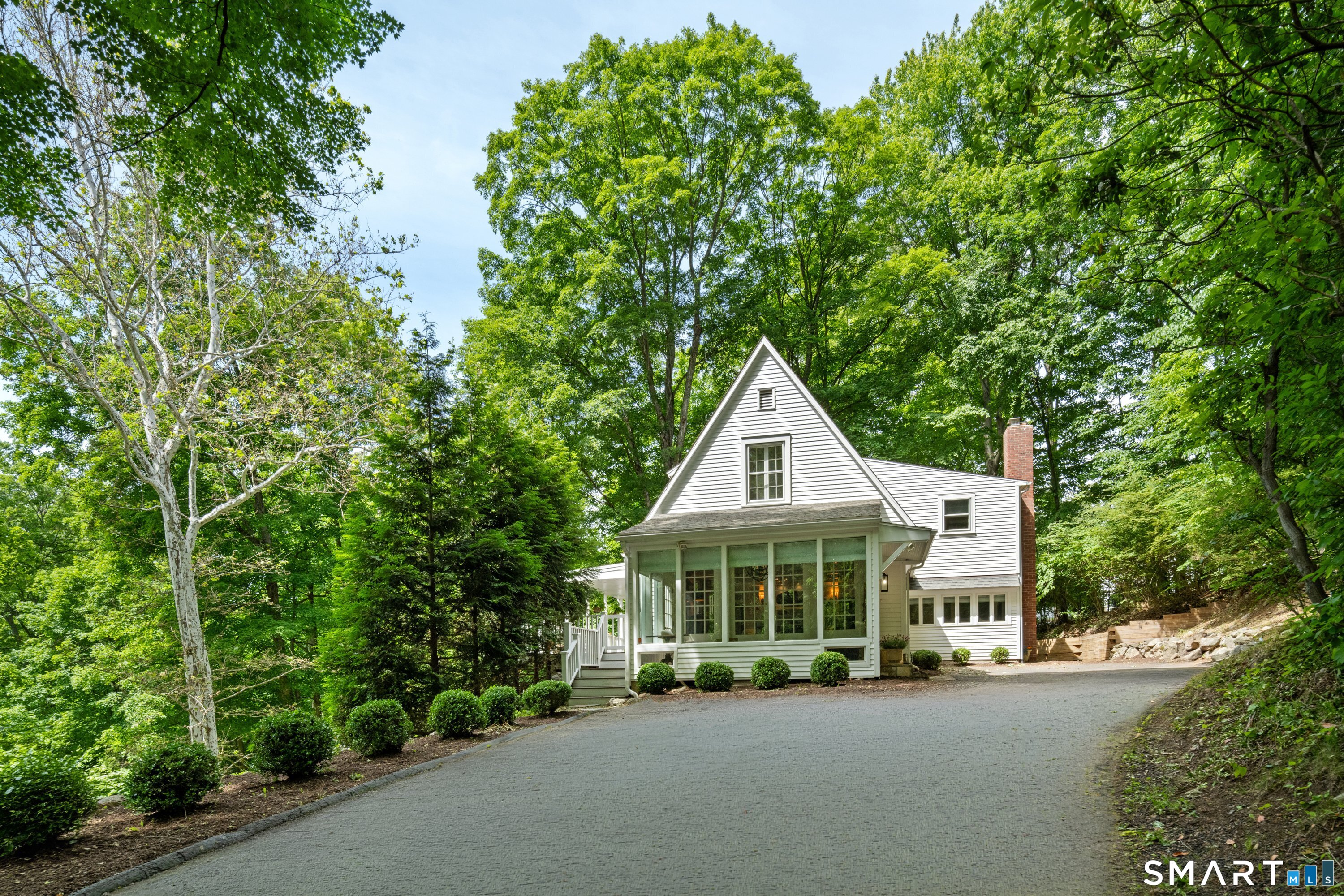 123 Lyons Plain Road Weston CT 06883