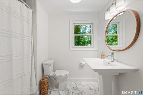 123 Lyons Plain Road Weston CT 06883