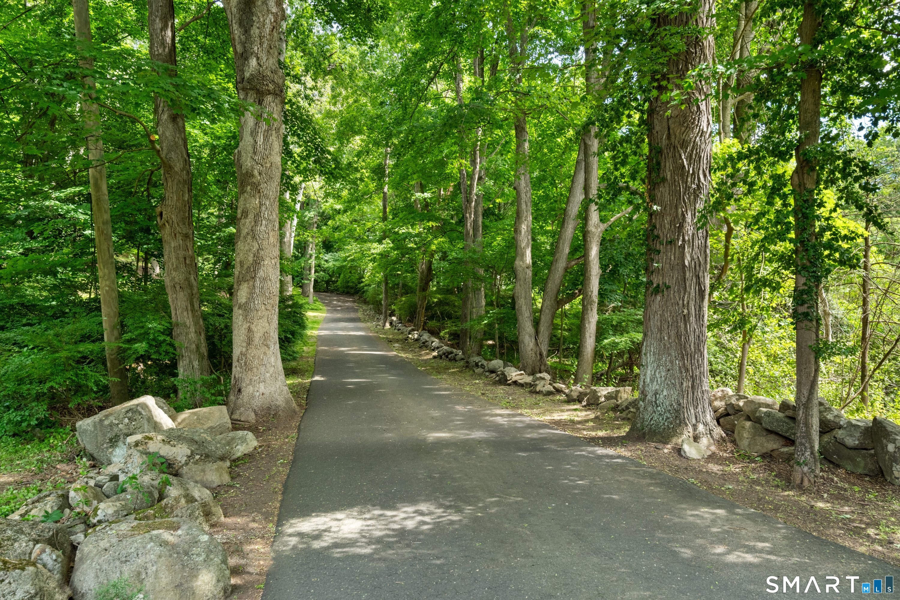 123 Lyons Plain Road Weston CT 06883