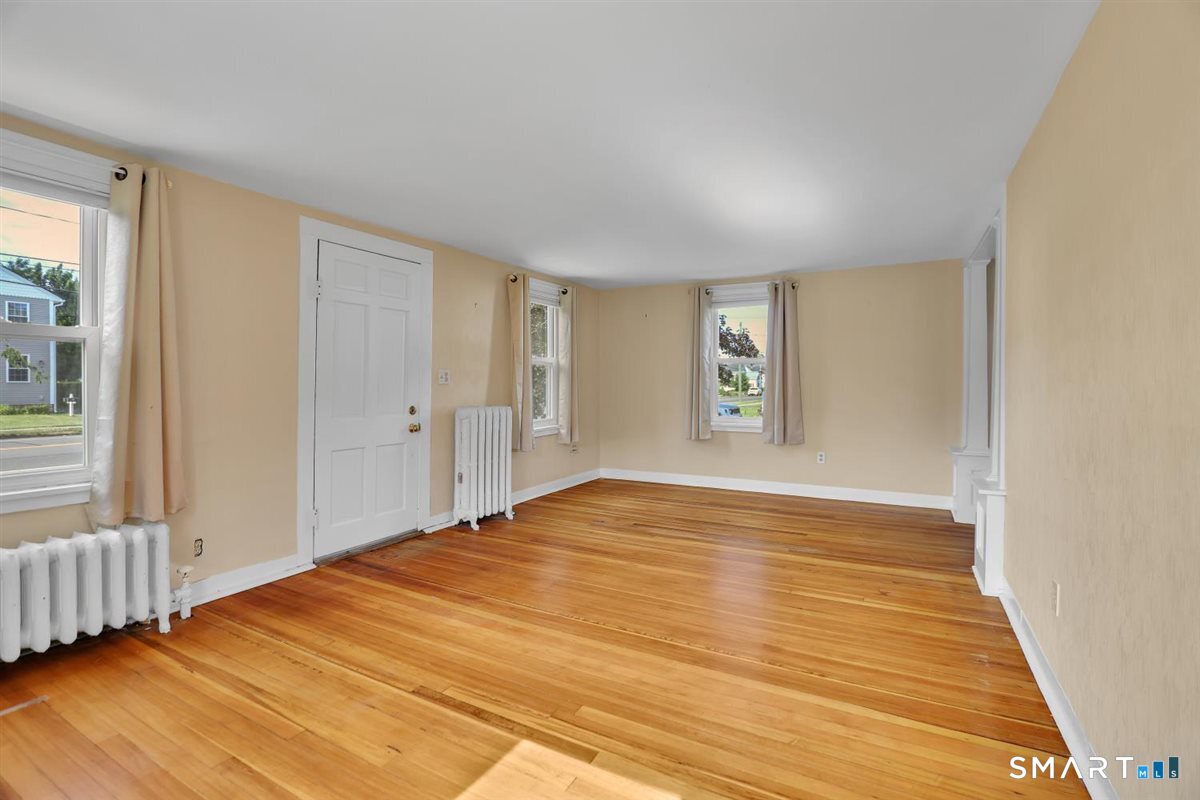 128 Broad Street Plainville CT 06062