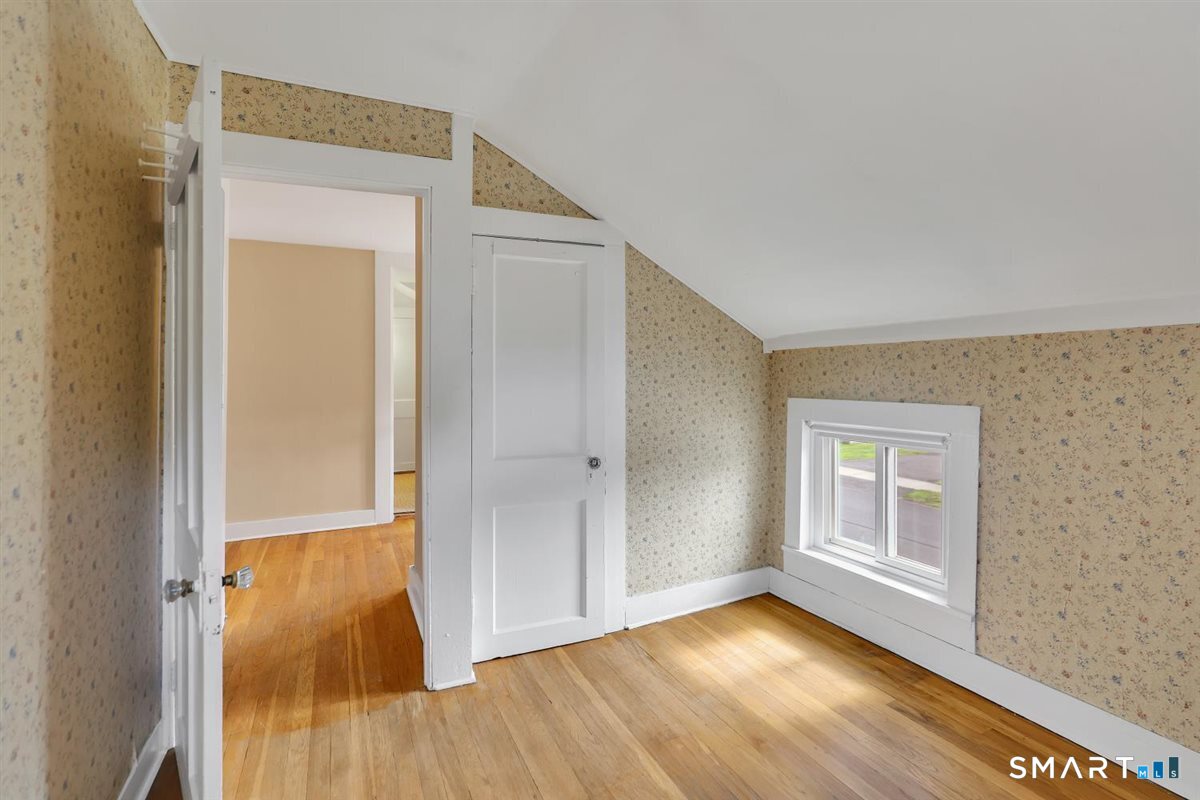 128 Broad Street Plainville CT 06062