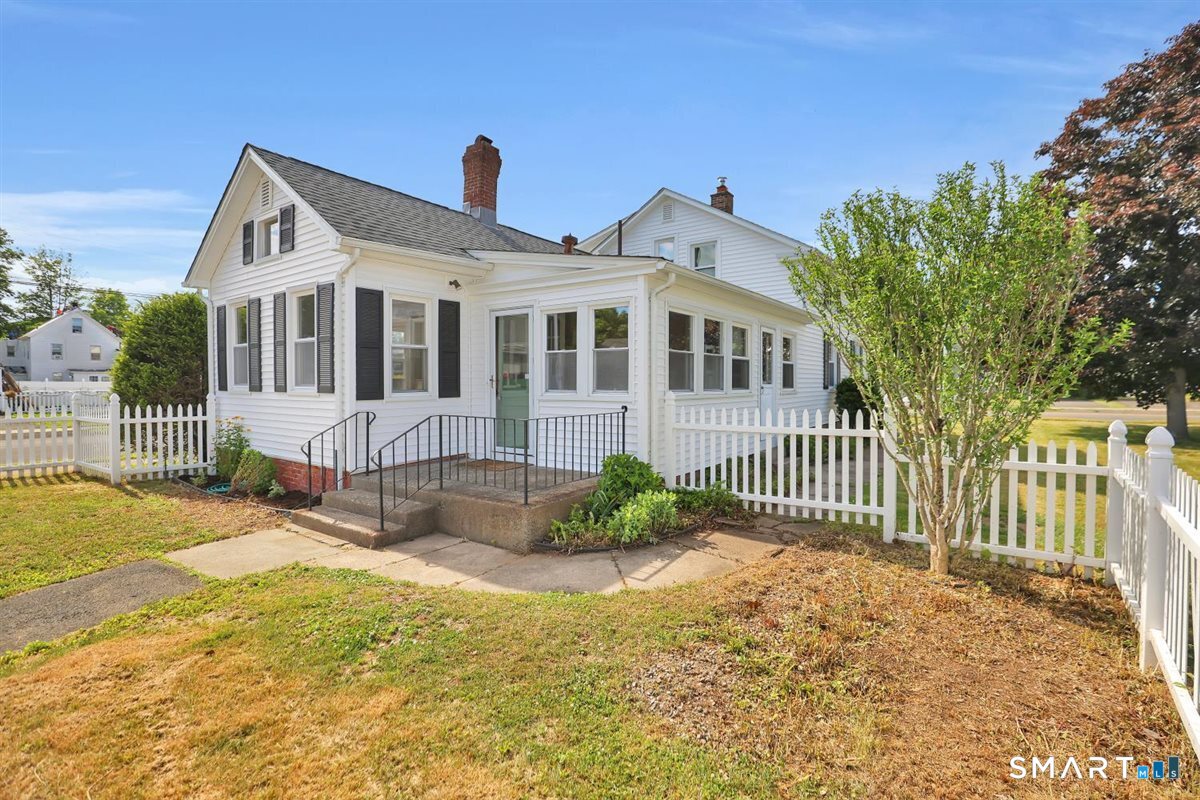 128 Broad Street Plainville CT 06062