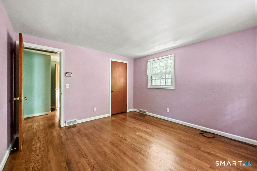 18 Foxridge Lane Avon CT 06001