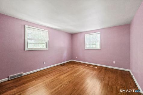 18 Foxridge Lane Avon CT 06001