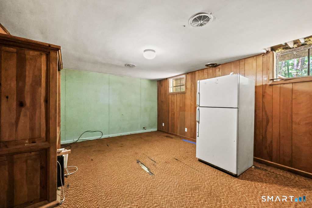 18 Foxridge Lane Avon CT 06001
