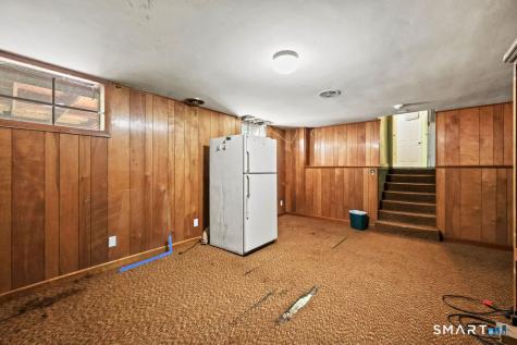 18 Foxridge Lane Avon CT 06001