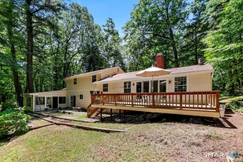 18 Foxridge Lane Avon CT 06001
