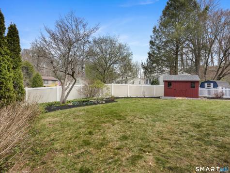 82 Ramapoo Road Ridgefield CT 06877