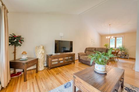 70 Crestwood Drive Naugatuck CT 06770