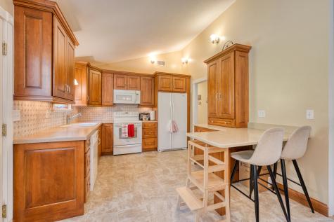 70 Crestwood Drive Naugatuck CT 06770