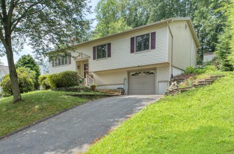 70 Crestwood Drive Naugatuck CT 06770