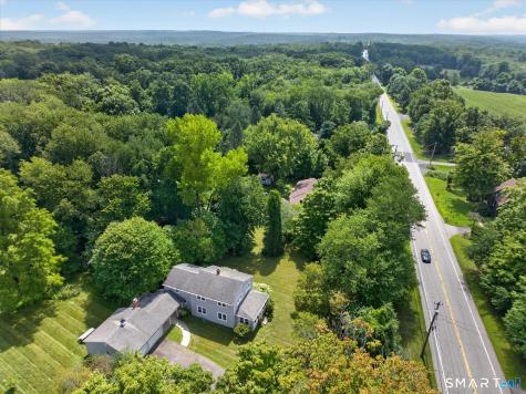 56 West Street Bolton CT 06043