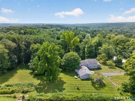 56 West Street Bolton CT 06043