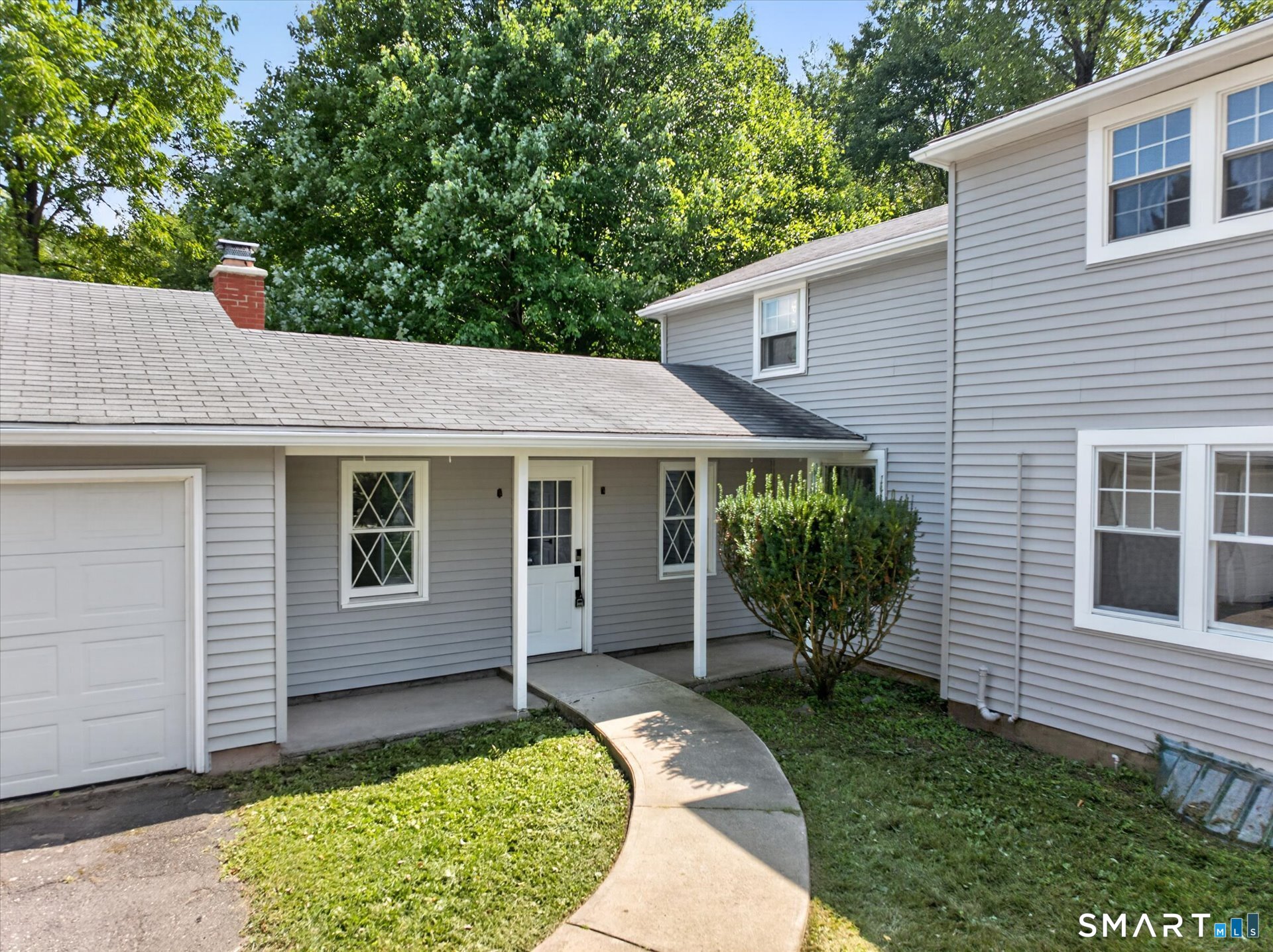 56 West Street Bolton CT 06043