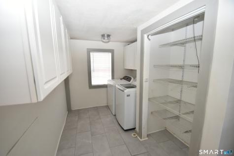 298 Naubuc Avenue Glastonbury CT 06033