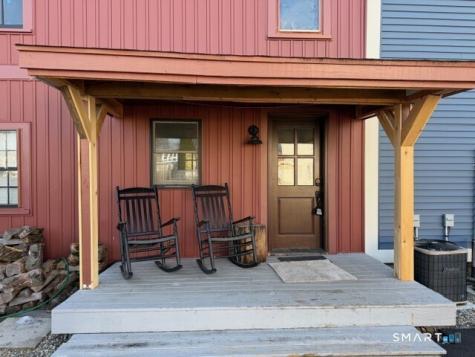 298 Naubuc Avenue Glastonbury CT 06033