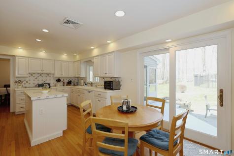 27 Lantern Drive Ridgefield CT 06877