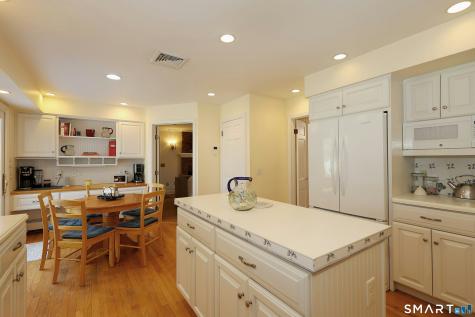 27 Lantern Drive Ridgefield CT 06877