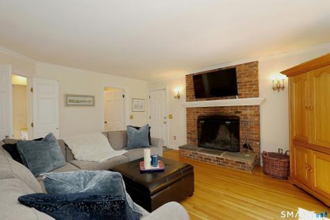 27 Lantern Drive Ridgefield CT 06877