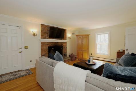 27 Lantern Drive Ridgefield CT 06877