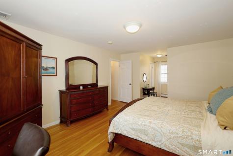 27 Lantern Drive Ridgefield CT 06877