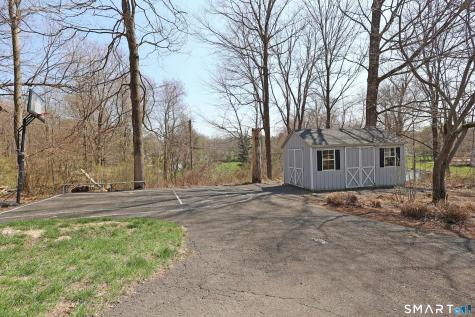 27 Lantern Drive Ridgefield CT 06877