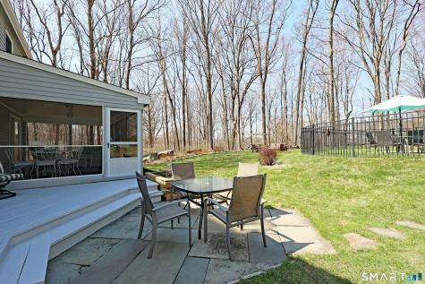 27 Lantern Drive Ridgefield CT 06877