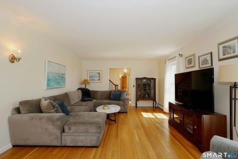 27 Lantern Drive Ridgefield CT 06877