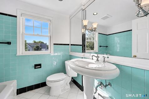 90 Fern Street Fairfield CT 06824