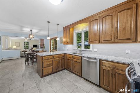 109 High Valley Drive Canton CT 06019