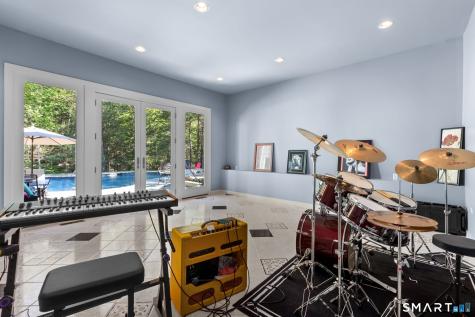 24 Roxbury Road Woodbury CT 06798