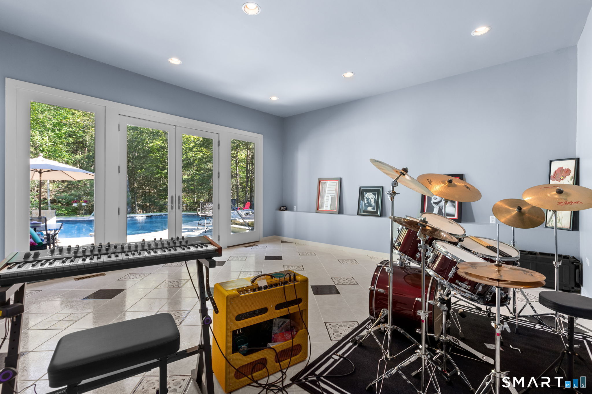 24 Roxbury Road Woodbury CT 06798