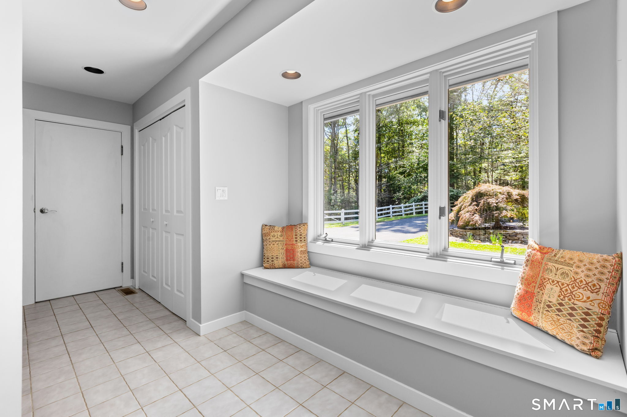 24 Roxbury Road Woodbury CT 06798
