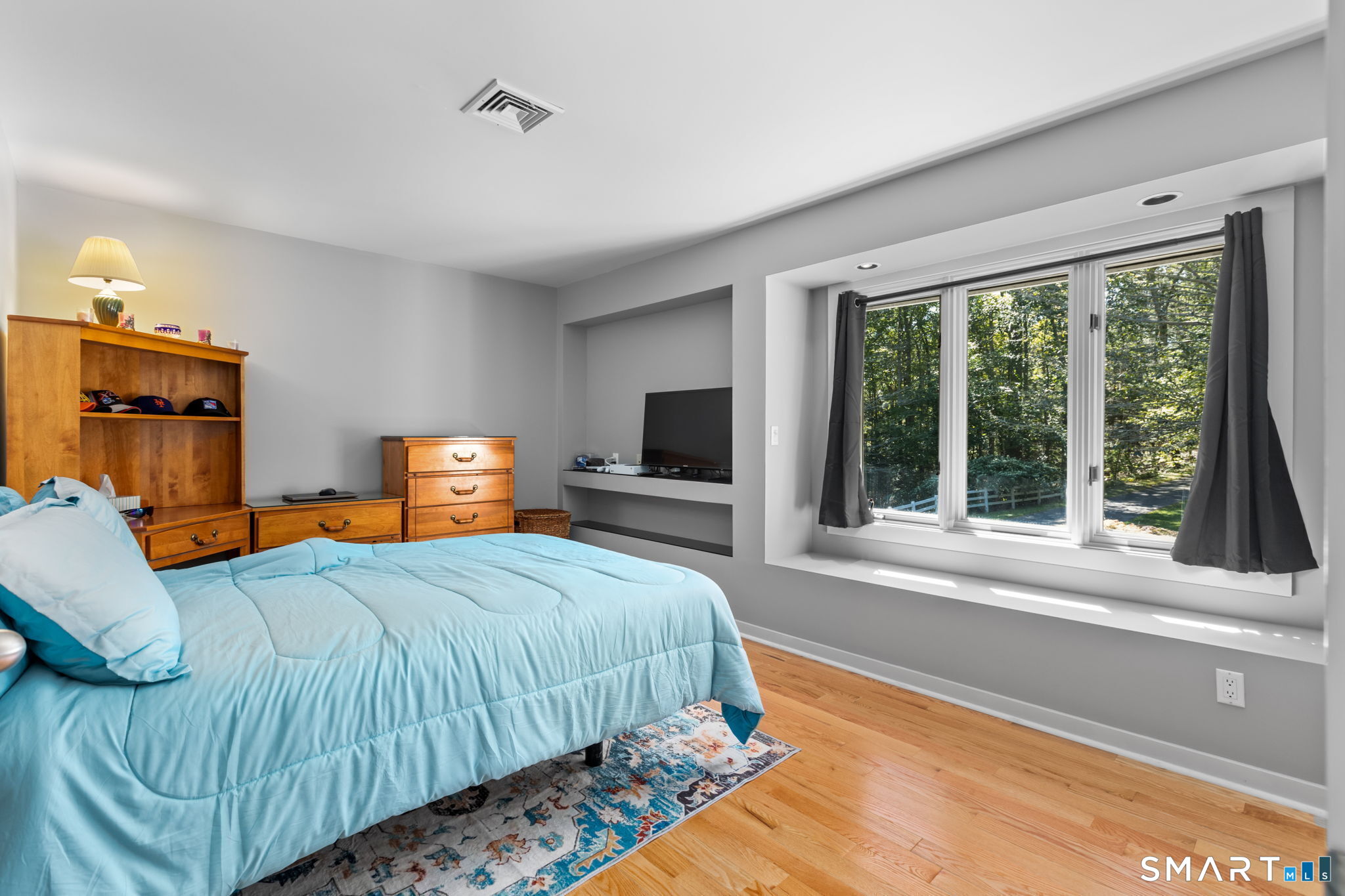 24 Roxbury Road Woodbury CT 06798