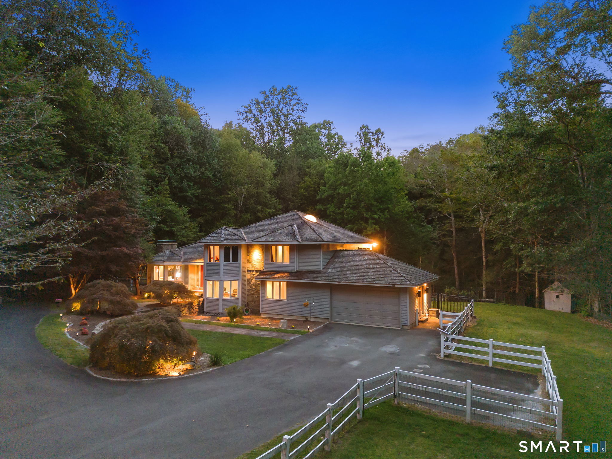 24 Roxbury Road Woodbury CT 06798
