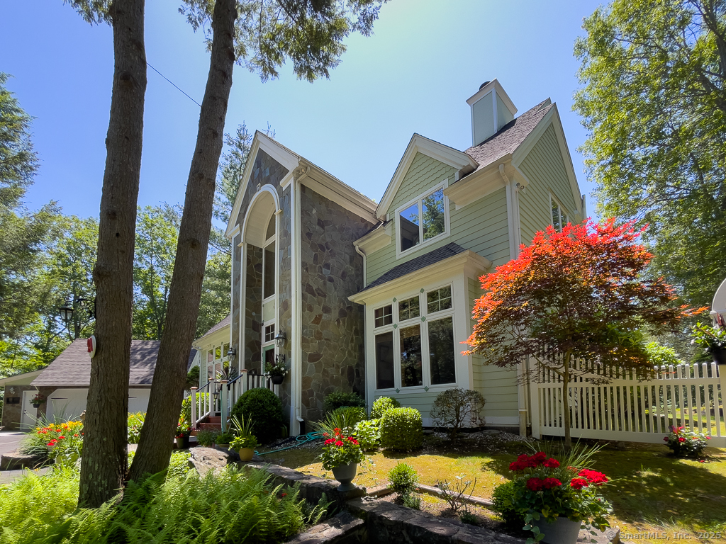 9A Obtuse Rocks Road Brookfield CT 06804