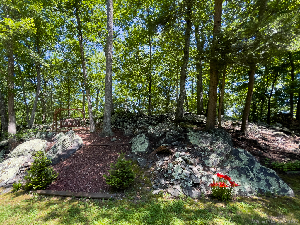 9A Obtuse Rocks Road Brookfield CT 06804