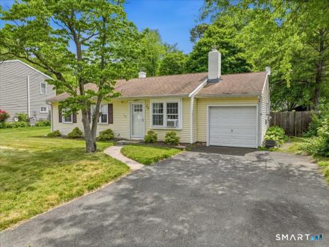 30 Van Horn Drive East Haven CT 06512