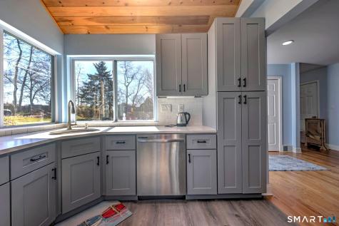 678 Buckingham Avenue Milford CT 06460