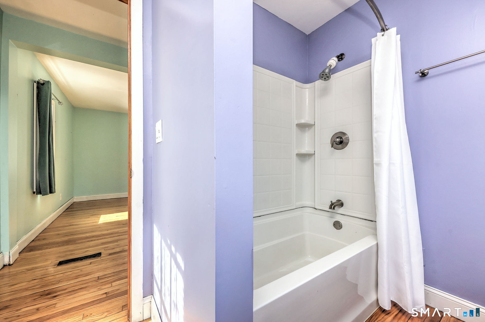 678 Buckingham Avenue Milford CT 06460