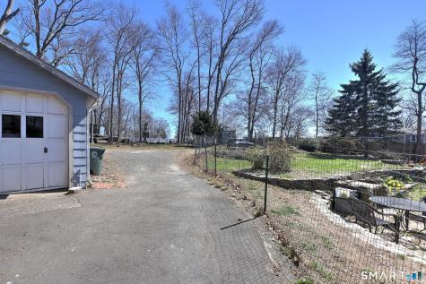 678 Buckingham Avenue Milford CT 06460