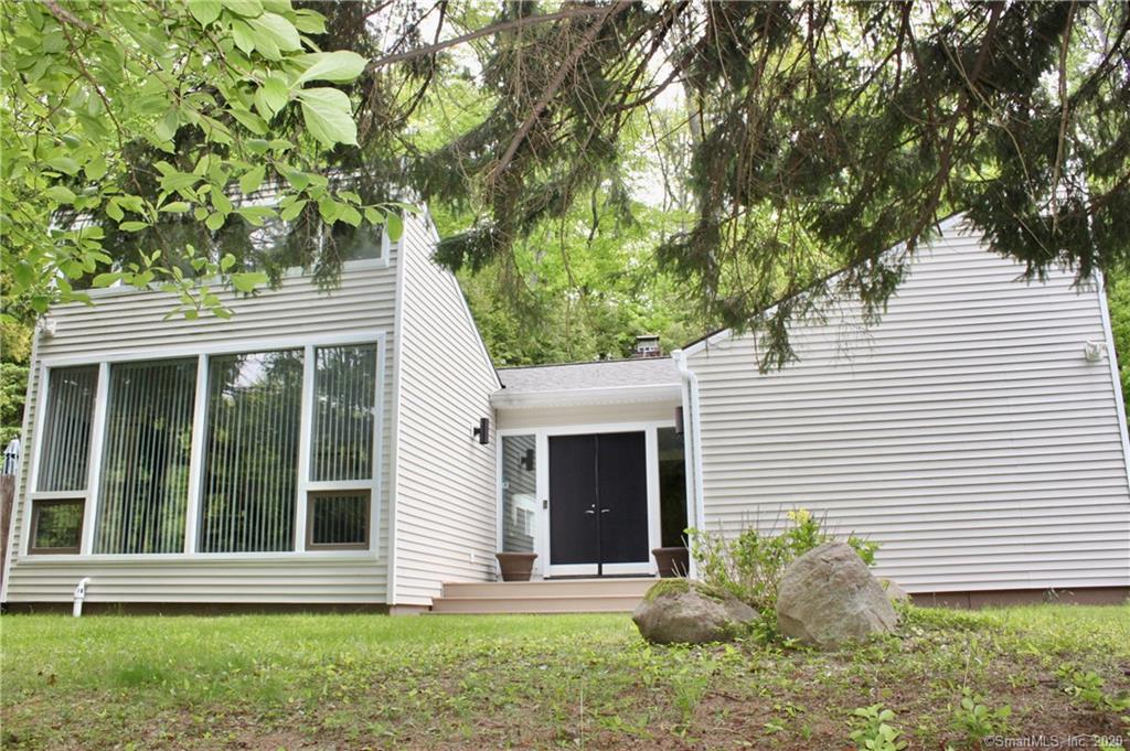 580 Mountain Road Cheshire CT 06410