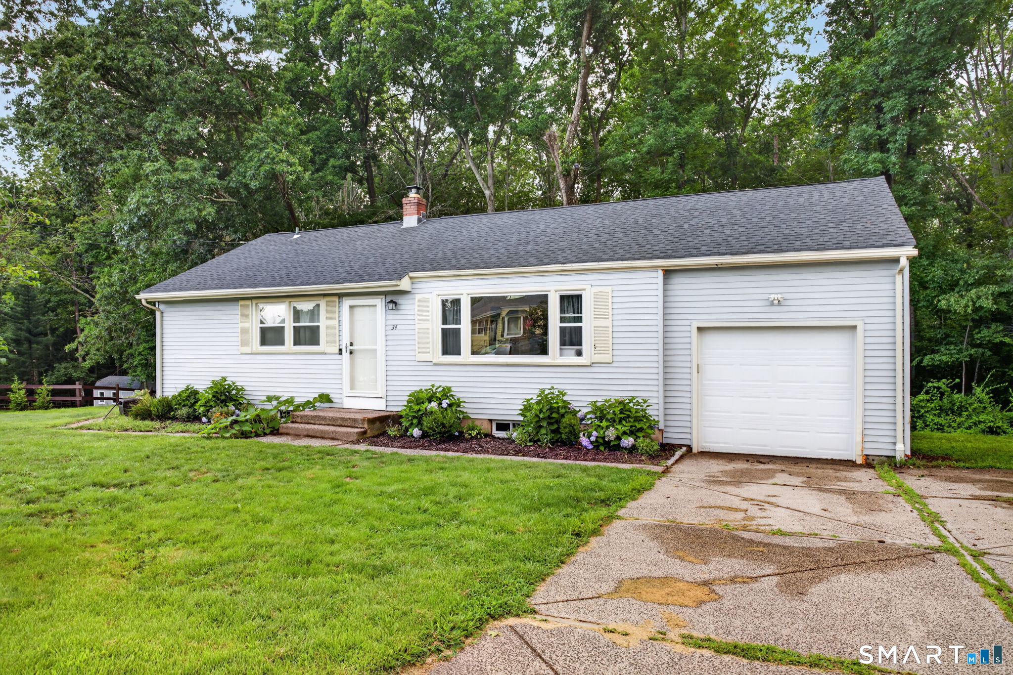 34 Sunrise Circle Wallingford CT 06492