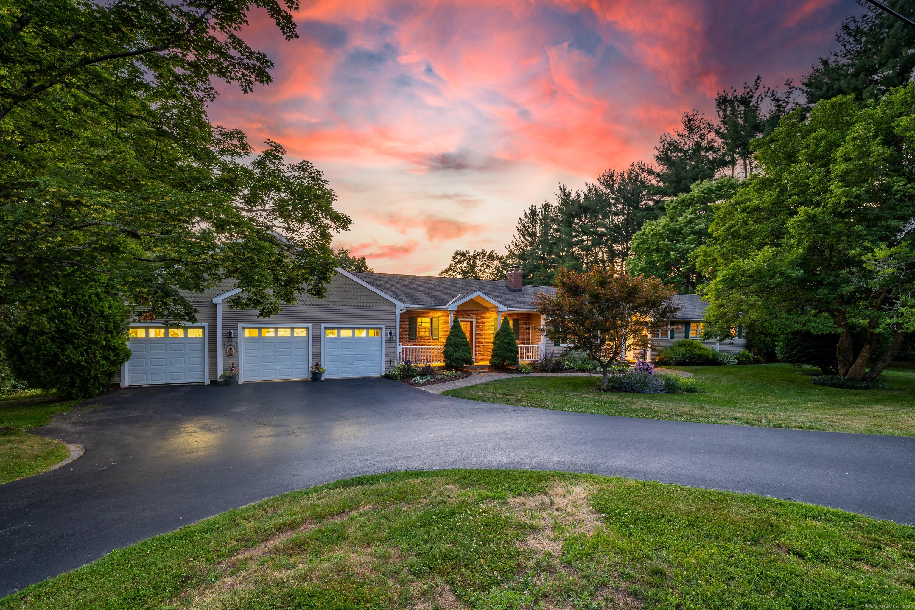 5 Washington Ridge Road East Granby CT 06026