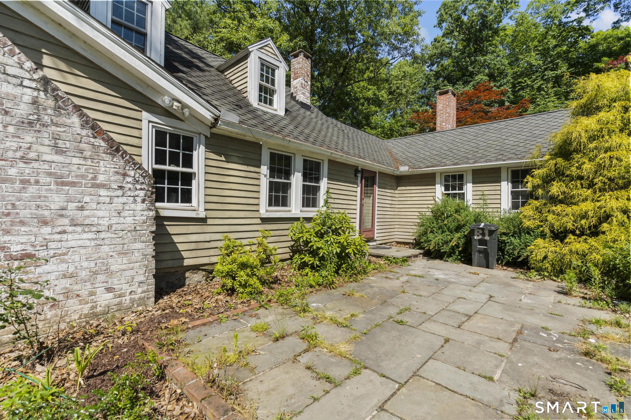 61 Mile Hill South Road Newtown CT 06470