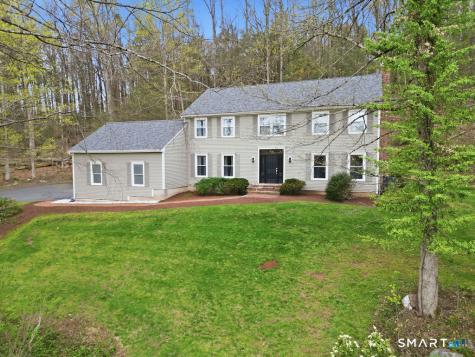 11 Cricket Lane Avon CT 06001