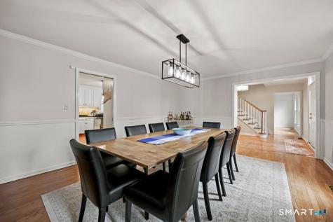 11 Cricket Lane Avon CT 06001