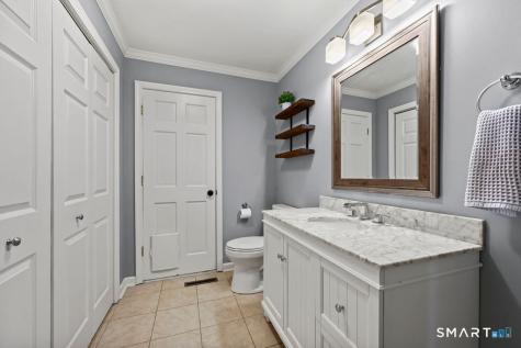 11 Cricket Lane Avon CT 06001